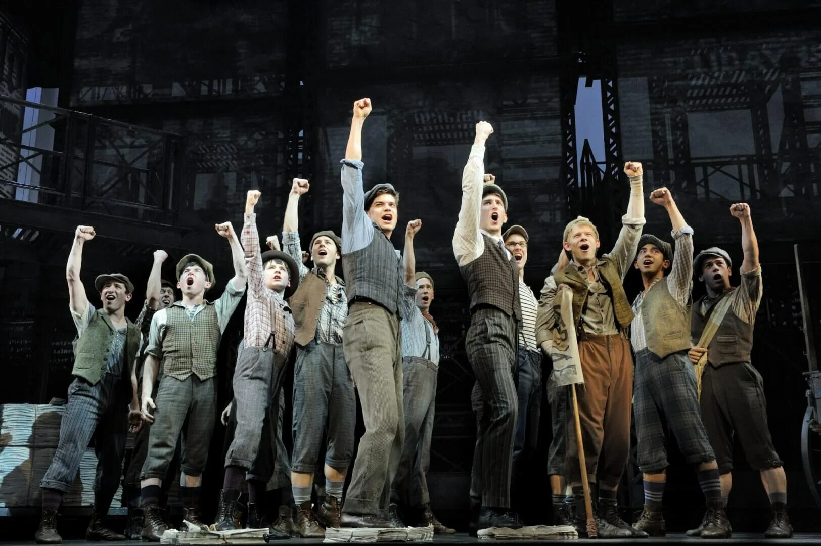 Newsies Musical Бродвей. Newsies мюзикл. Newsies 1992. Groups theatre