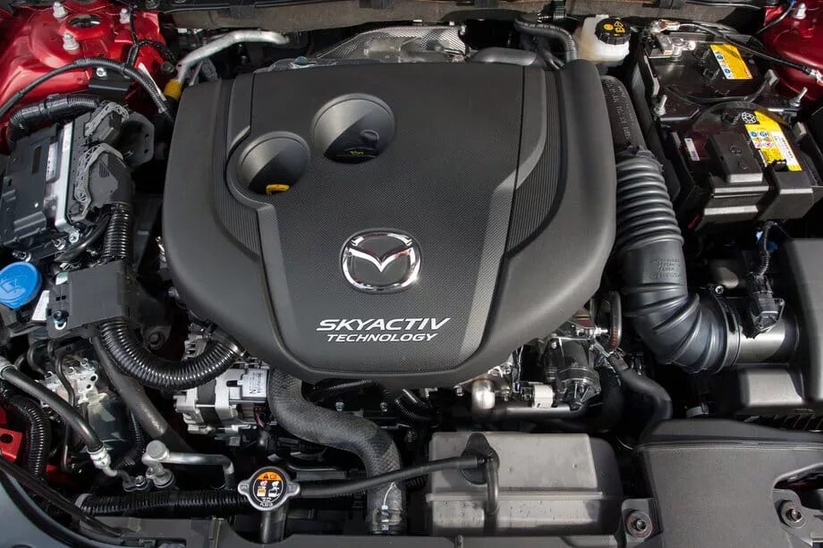 Моторное для мазда 6. Mazda 6 2.5 мотор. Mazda 6 GH 2.5 мотор. Мотор Mazda 6 Skyactive. Mazda 6 2014 2,5 мотор.