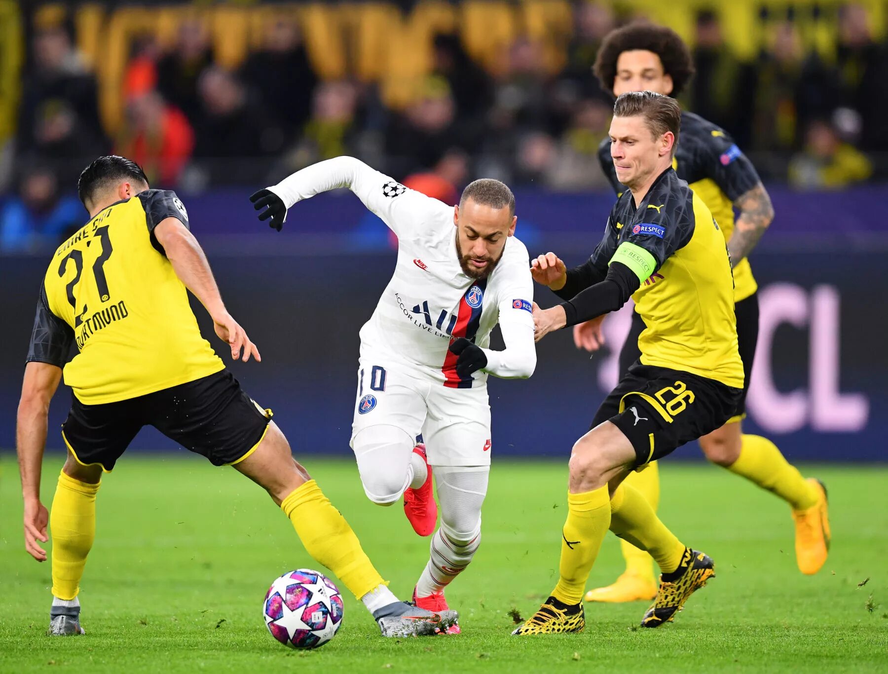 Psg vs bvb. Псж боруссия 2020. Psg vs dortmund. Пари сен-жермен - боруссия дортмунд sule. Borussia dortmund vs psg.