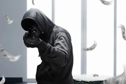 Ограбил банк в одиночку