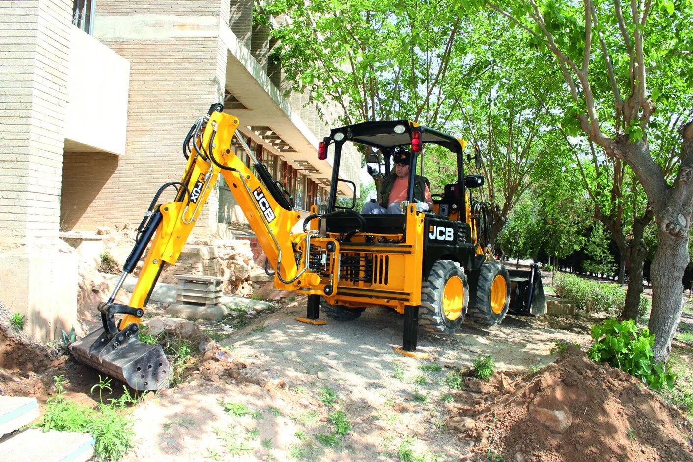 Экскаватор-погрузчик JCB 1cx. Мини JCB 1cx. Мини JCB 1сх экскаватор. Погрузчик JCB 1cx. Недорогой экскаватор погрузчик