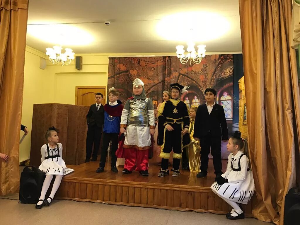 Кладезь школа фотографии. Школа кладезь. Школа кладезь. Частная школа кладезь. Кладезь москва.