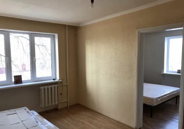 Квартира полуторка планировка. Квартира полуторка что это. Планировка полуторной квартиры. Poluturka kvartira. Дизайн полуторной квартиры.
