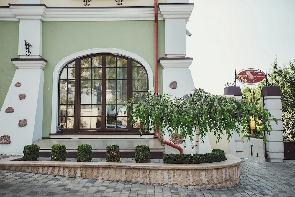 Эрмитаж брест. Отель эрмитаж в бресте. пушкина, 7. гостиница «эрмитаж». hermitage, беларусь, брест.