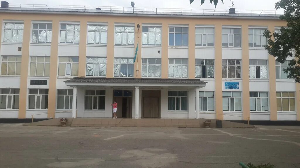 Средняя школа № 28 просп. Школа 25 актобе. Сш-28а. Школа 28 кратово раменский. Средняя школа no 28.