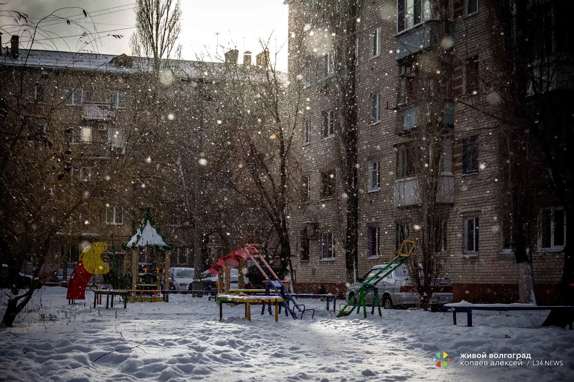 Стоит декабрь на дворе