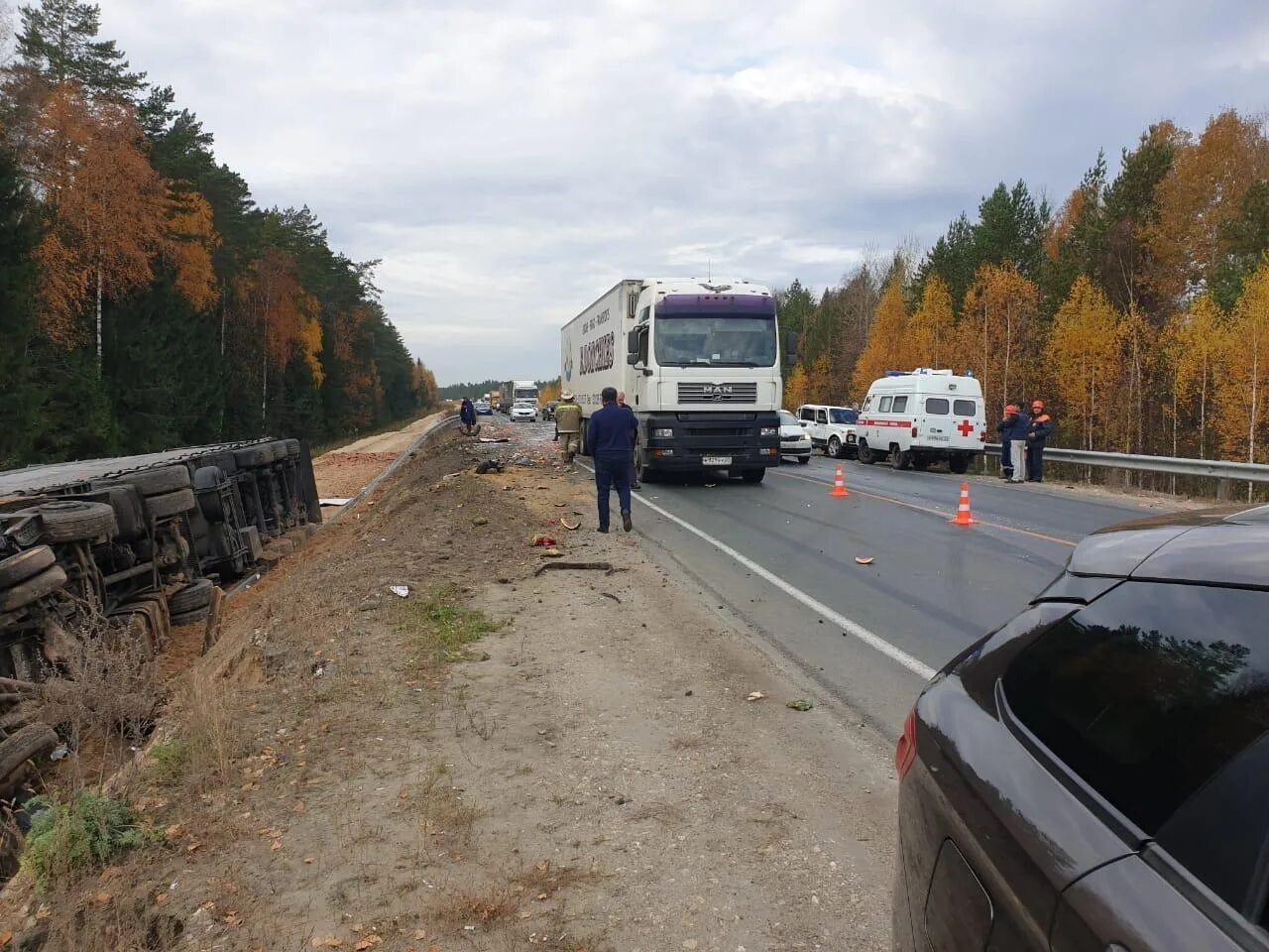 Дтп трасса вятка сегодня. Дтп на трассе марийской. аварии на дороге марий эл вчера. дтп сидельниково марий эл 15.10.22.