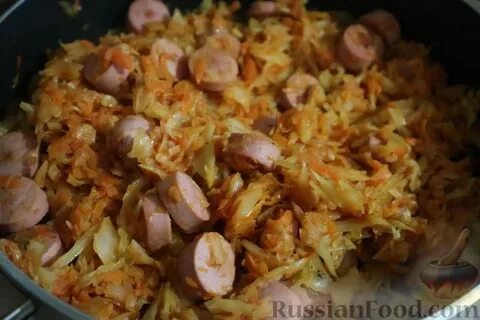 Рецепт жареной капусты с колбасой
