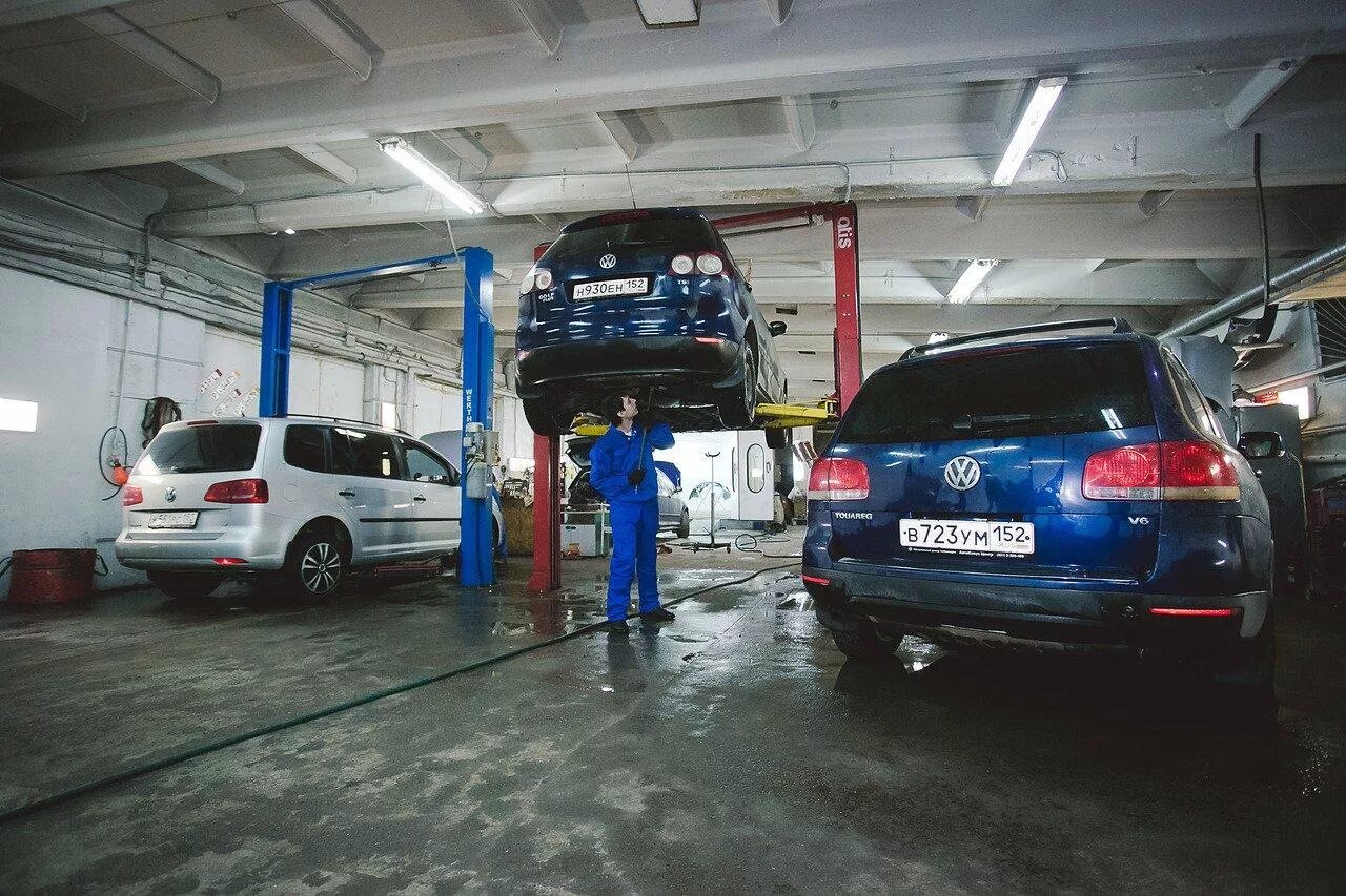 Немецкий дом автосервис. Германия авто автосервис. Домашний автосервис. Автосервис на дому.