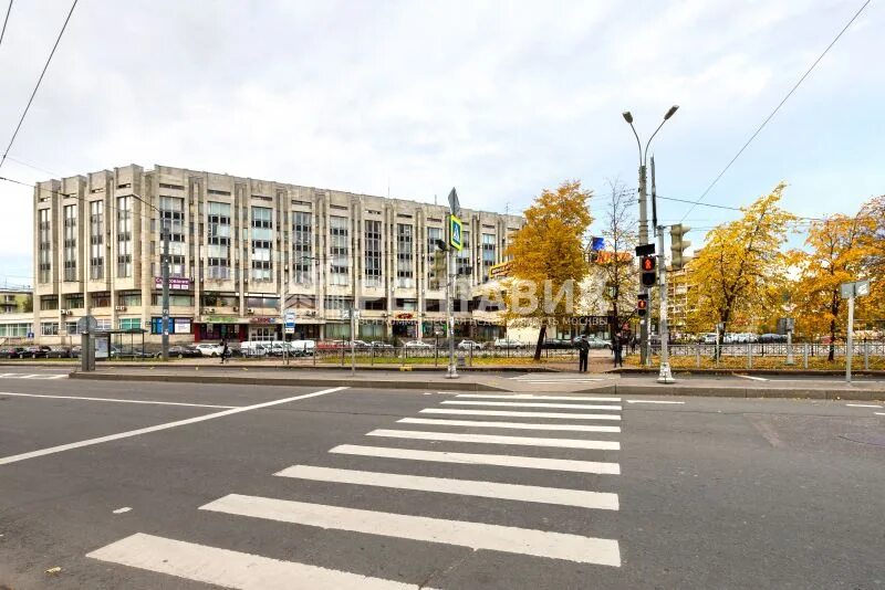 Бц leader tower. Площадь конституции, д. Конституции д. Бц к2 пл конституции. Площадь конституции 2.