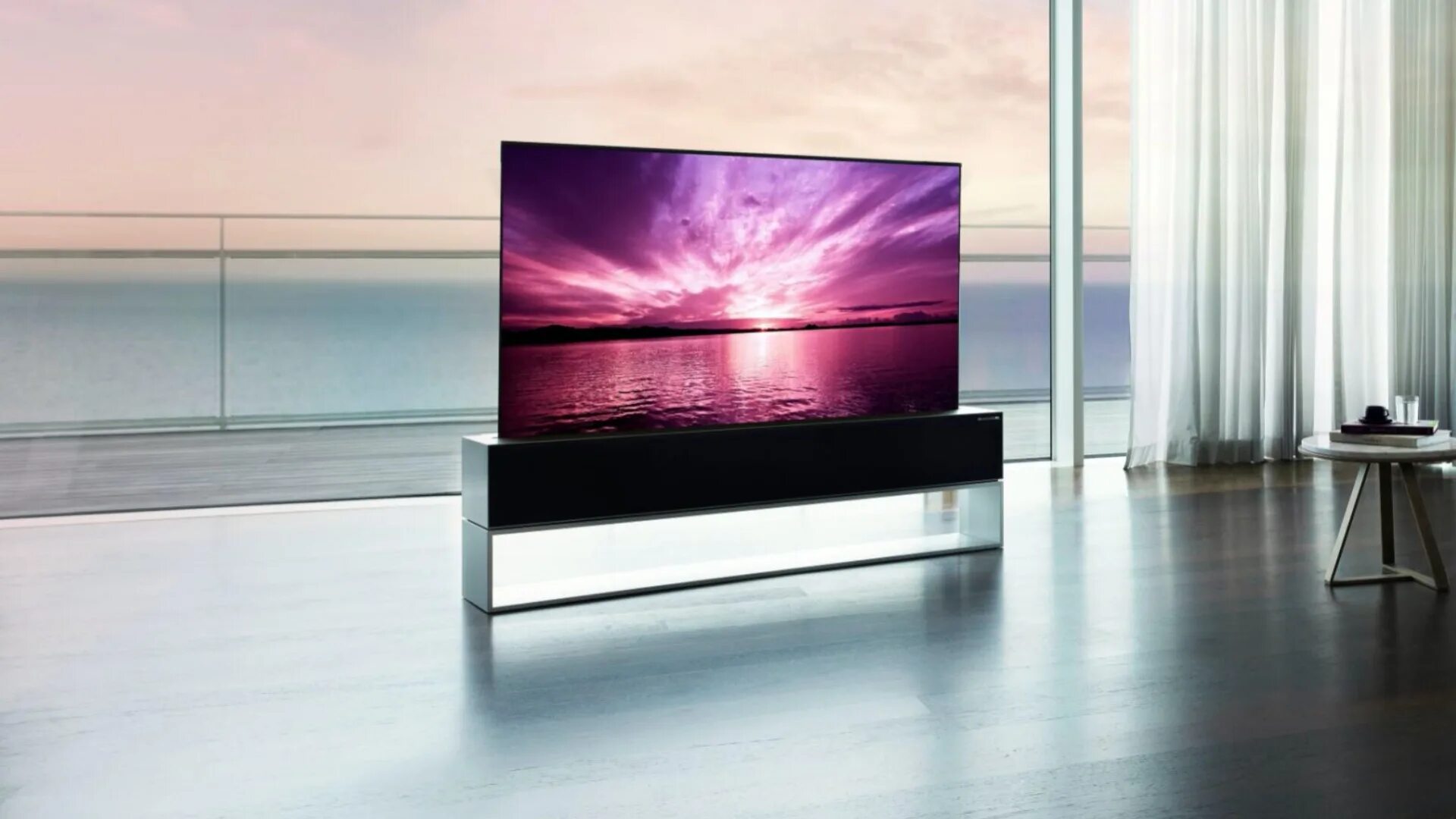 Телевизор LG Signature 65 OLED R 2021. LG Signature OLED R. LG Rollable OLED TV. LG Signature Rollable. Лучшие телевизоры 2023 цена качество 55 дюймов