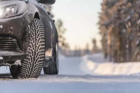 Когда менять колеса на зиму 2024