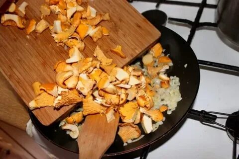 Лисички на сливочном масле