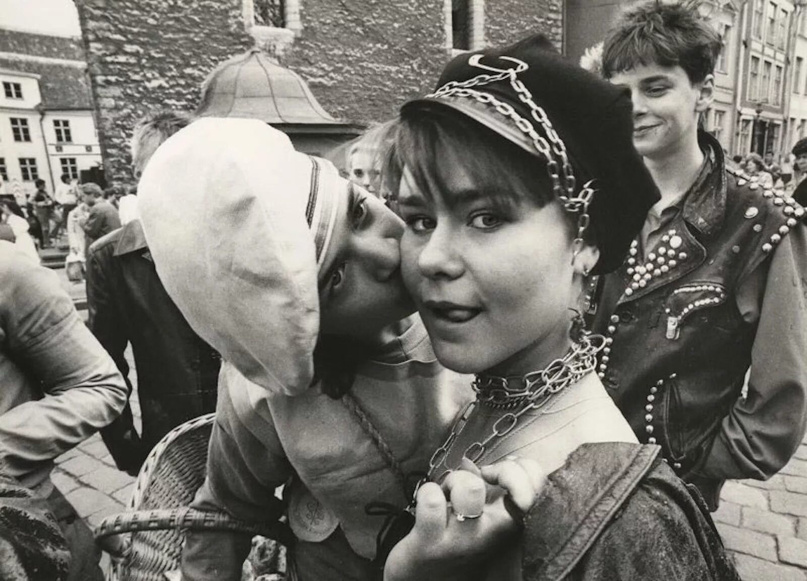 Сергей кавагоэ машина времени. Группа машина времени. Южное чертаново 1972. Китай 70е 80е. Америка 80х люди.