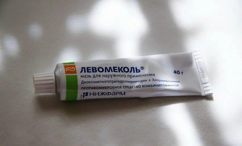 Мазь от чесотки самая эффективная. Кремы мази аптека. Вазелин мазь. Разные мази. Мазь для ран с антибиотиком для животных.