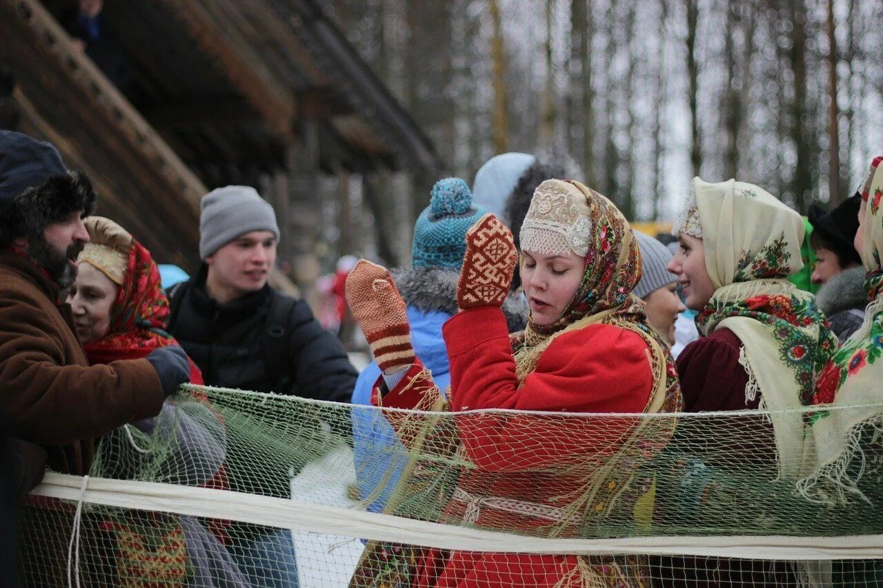 Какой сегодня праздник в россии 28 февраля. Масленица экскурсии. Празднование Масленицы. Масленица в Москве. Масленица традиции.