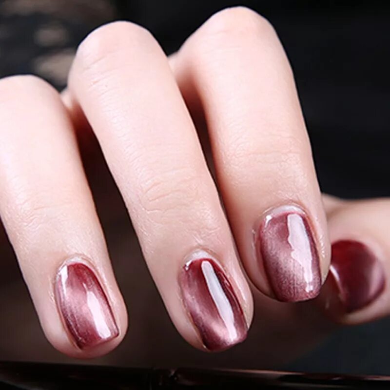 маникюр кошачий глаз фиолетовый. маникюр кошачий глаз оранжевый. кошачий глаз маникюр светлые. ногти кошачий глаз светлые тона. маникюр кошачий глаз светлые тона.