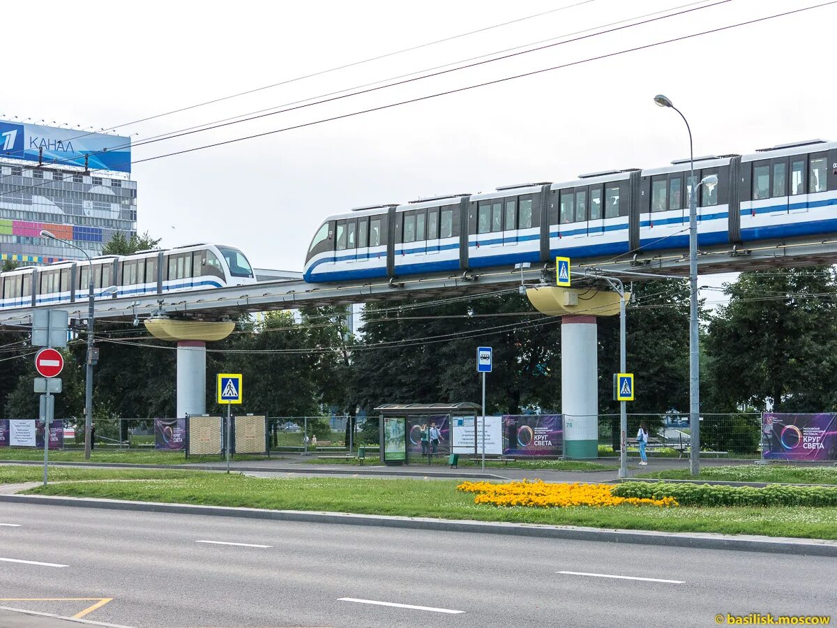 Метро останкино москва. Московский монорельс станция Телецентр. Монорельс станция Академика Королева. Монорельс Москва Останкино. Станция монорельс в Москве Останкино.