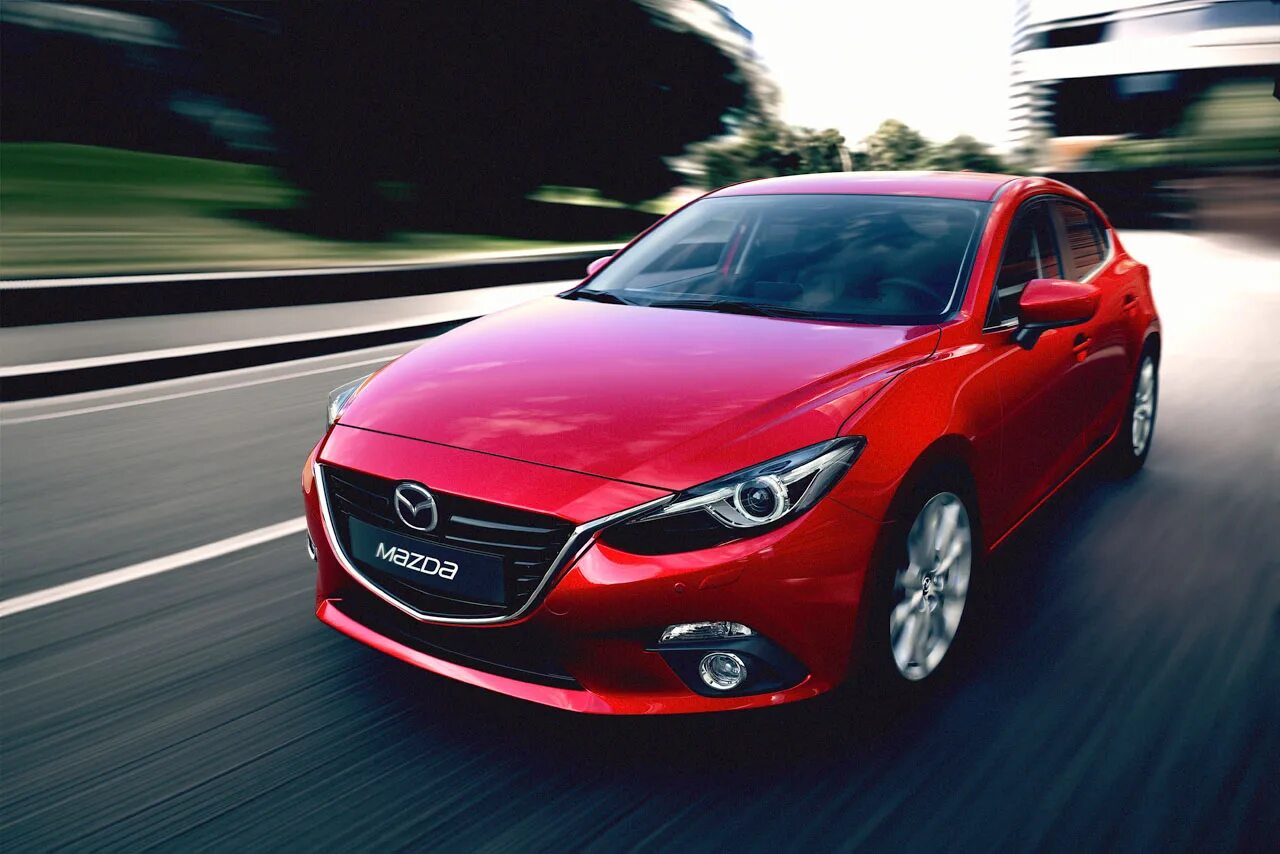 Mazda 11. Мазда 3 хэтчбек 2014. Mazda 3 3 поколение. Мазда 3 хэтчбек 2013. Мазда 3 2015 красная.