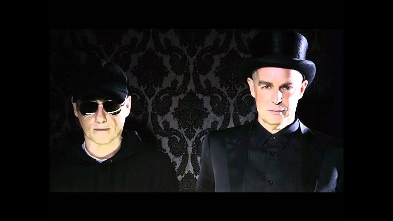 Пет шоп бойс бесплатные песни. Pet shop boys. Солист группы пет шоп бойс. Pet shop boys Electric 2013. Pet shop boys fundamental 2006.