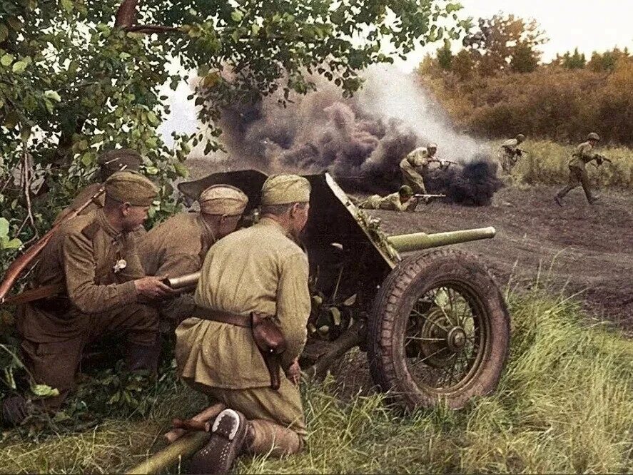 Наступление советские войска вов. Начало вов 1941-1945. Боевые действия 1941 1945 годов. 1942-1945 великая отечественная. Боевые действия 1941 1945 годов.