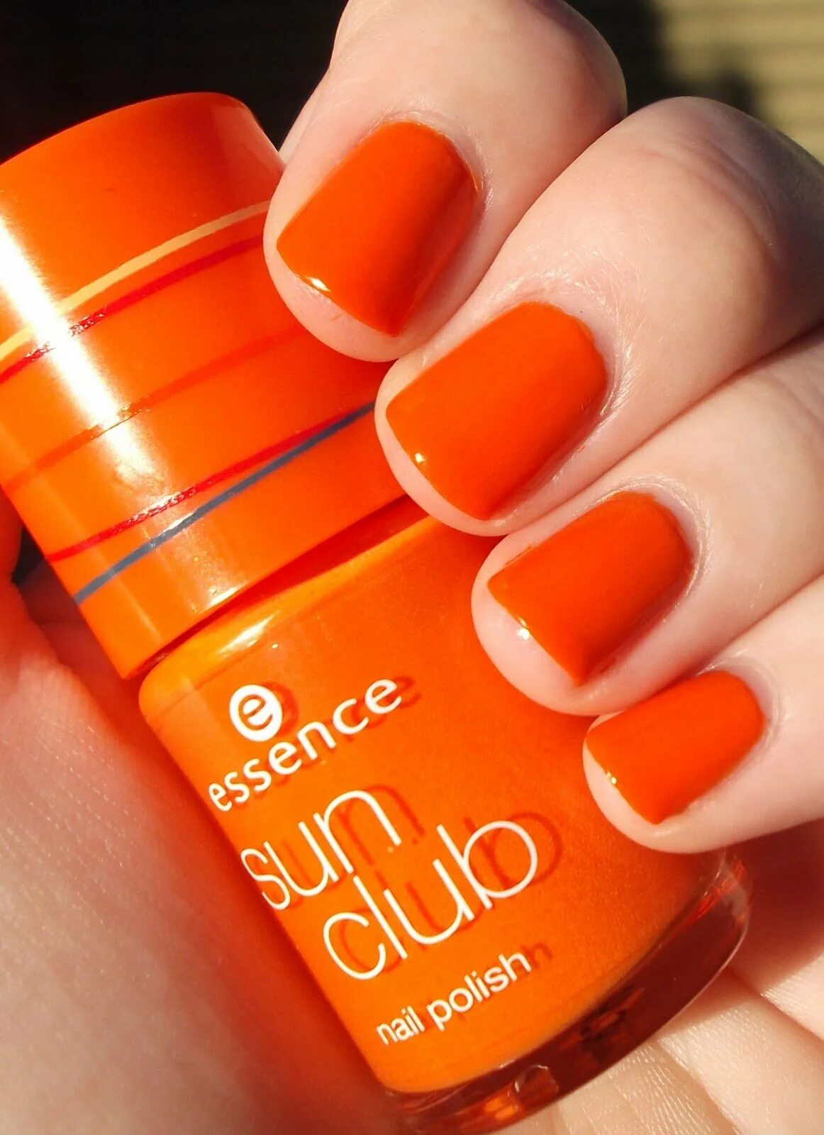 Оранжевый лак для ногтей. Оранжевый лак для ногтей. Оранжевый лак для ногтей. Лак опиай в оранжевом цвете. Ногти оранж с синим.