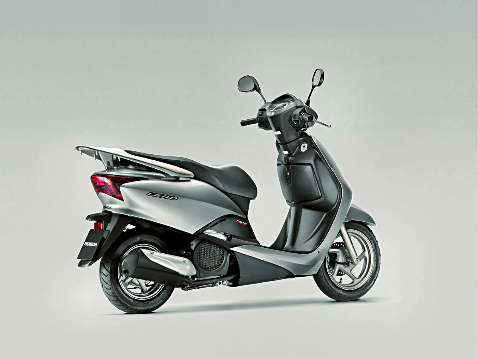 Скутер хонда устройство. Хонда дио 27. Скутер хонда устройство. Honda tact габариты. Двигатель скутера ямаха джог 50.