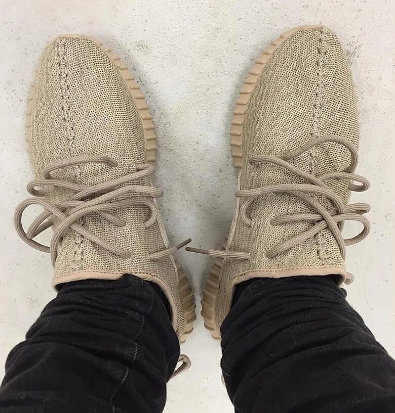 Шнуровка изи. Шнуровка adidas Yeezy Boost 350. Шнуровка Yeezy Boost 350. Adidas Yeezy шнуровка. Шнурки adidas Yeezy Boost.