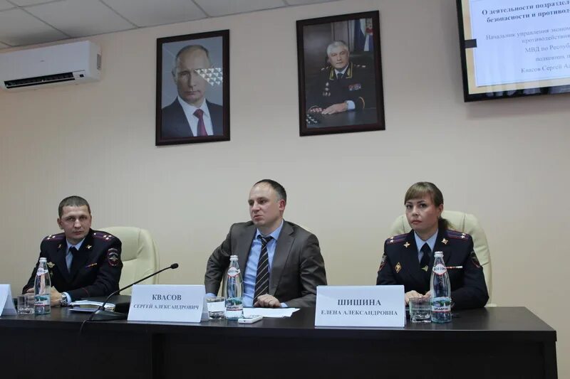 Семенов дмитрий сергеевич. Мвд северная осетия. Денис лазарев астрахань убэп. Чернышев евгений александрович. Мвд г октябрьский республика башкортостан.