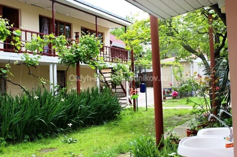 частный сектор лазаревское 2022. лазаревское ул новая. сочи лазаревское октябрьский переулок. лазарева дом 146. жильё в лазаревском 2023 частный сектор.