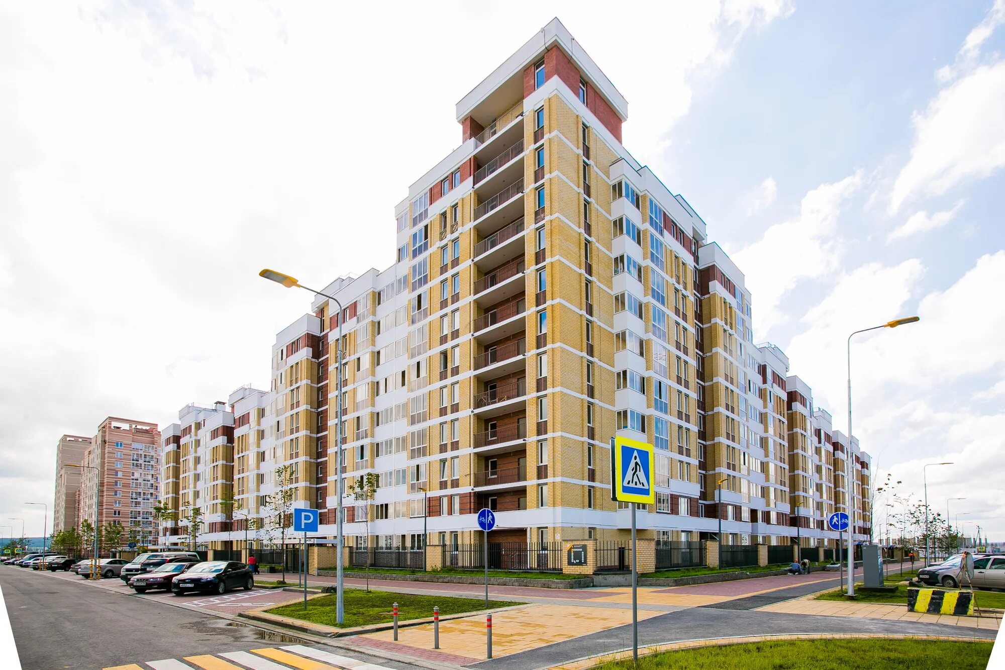 Жк солнечный екб. Синара девелопмент екатеринбург солнечный. Синара солнечный екатеринбург. Чемпионов 3 екатеринбург солнечный. Квартиры в солнечном екатеринбург от застройщика.