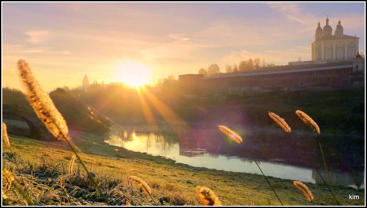смоленск современный. смоленск виды города. климат смоленска. смоленск собор вид с днепра. климат города смоленск.