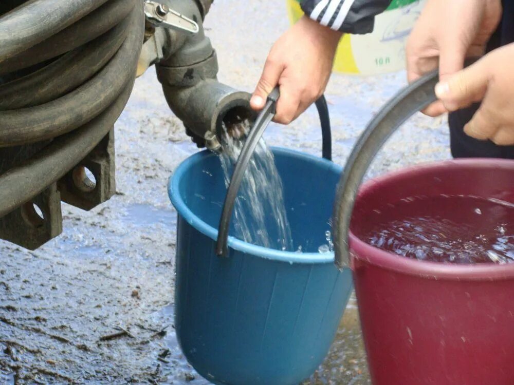 Подвоз питьевой воды. Подвоз воды населению. Подвоз технической воды. Организован подвоз воды.