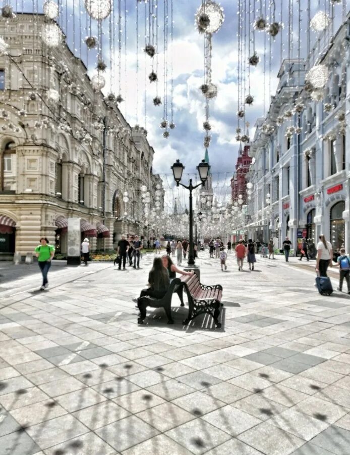 Гуляем по москве бесплатные. Москва прогулка. прогулки по москве. самые красивые улицы москвы для прогулки. уютные прогулки в москве.