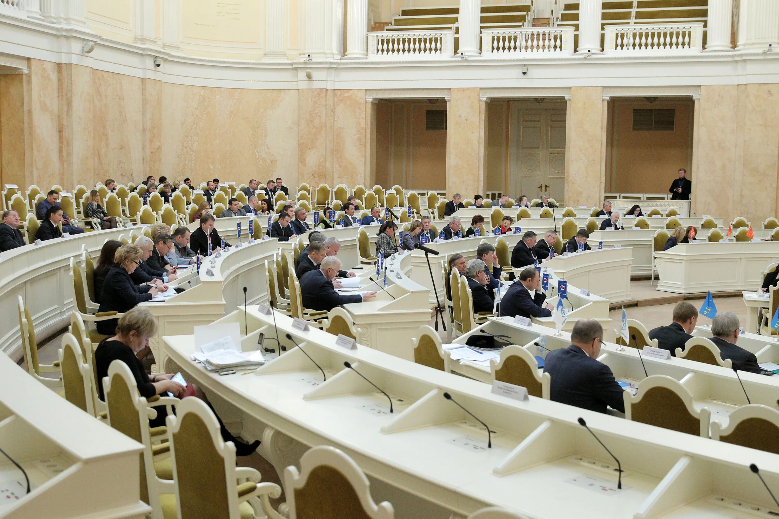 депутаты закс санкт-петербурга. депутаты законодательного собрания. парламент санкт-петербурга. депутаты законодательного собрания ло рязанов. депутаты законодательного собрания спб.