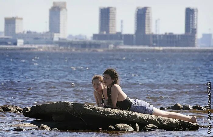 Купаются ли в питере в море. Питер море пляж. санкт-петербург купаться. где купаются в питере летом. где купаются в питере в балтийском море.