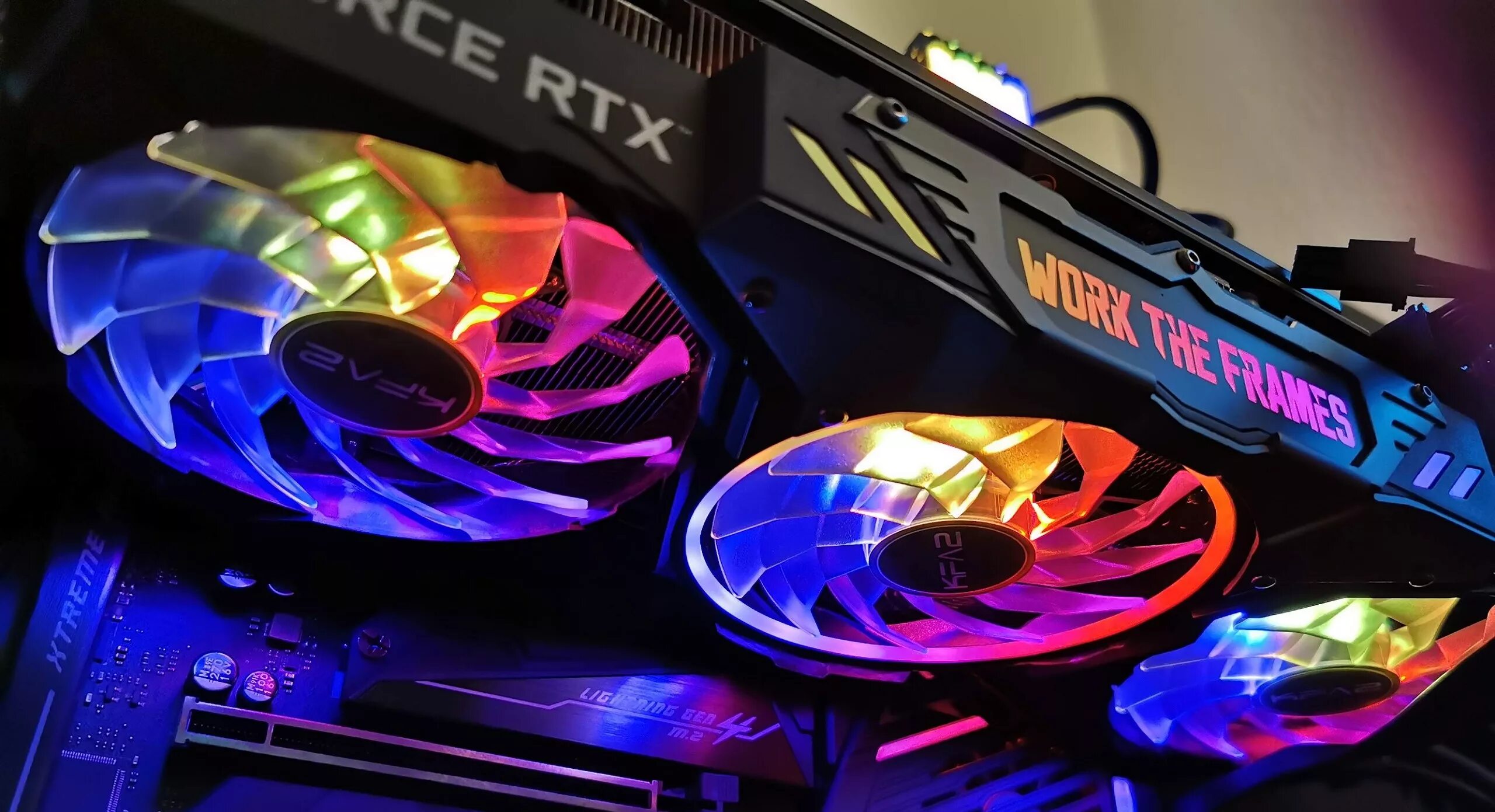 Светящиеся видеокарты. GEFORCE RTX 2070. Видеокарта RTX 2070 ПК. RTX 2070 super kfa2. RTX 3070 RGB.