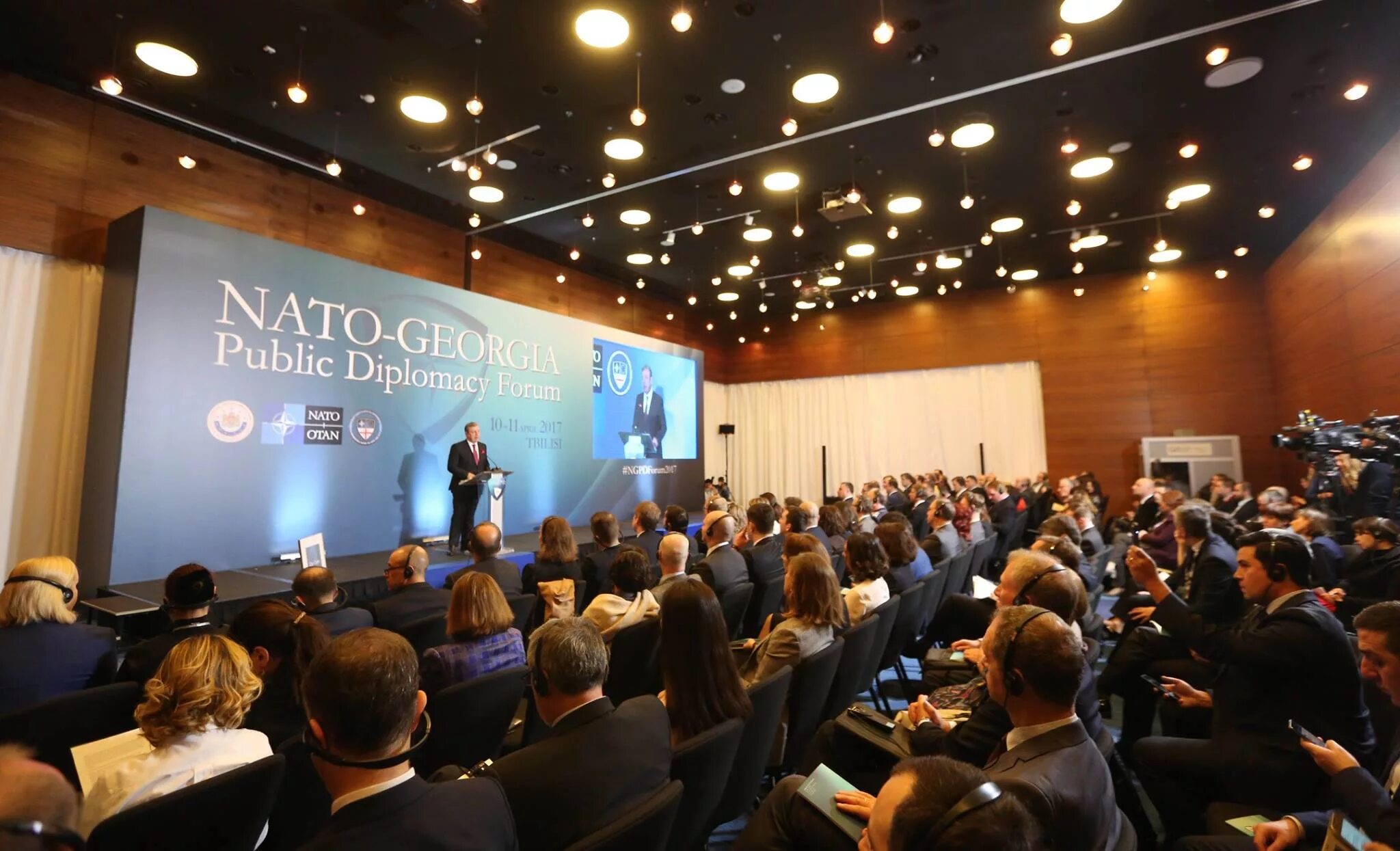 Современная дипломатия. Общественная дипломатия. Общественная дипломатия. Что такое общая дипломатия. Публичная дипломатия.