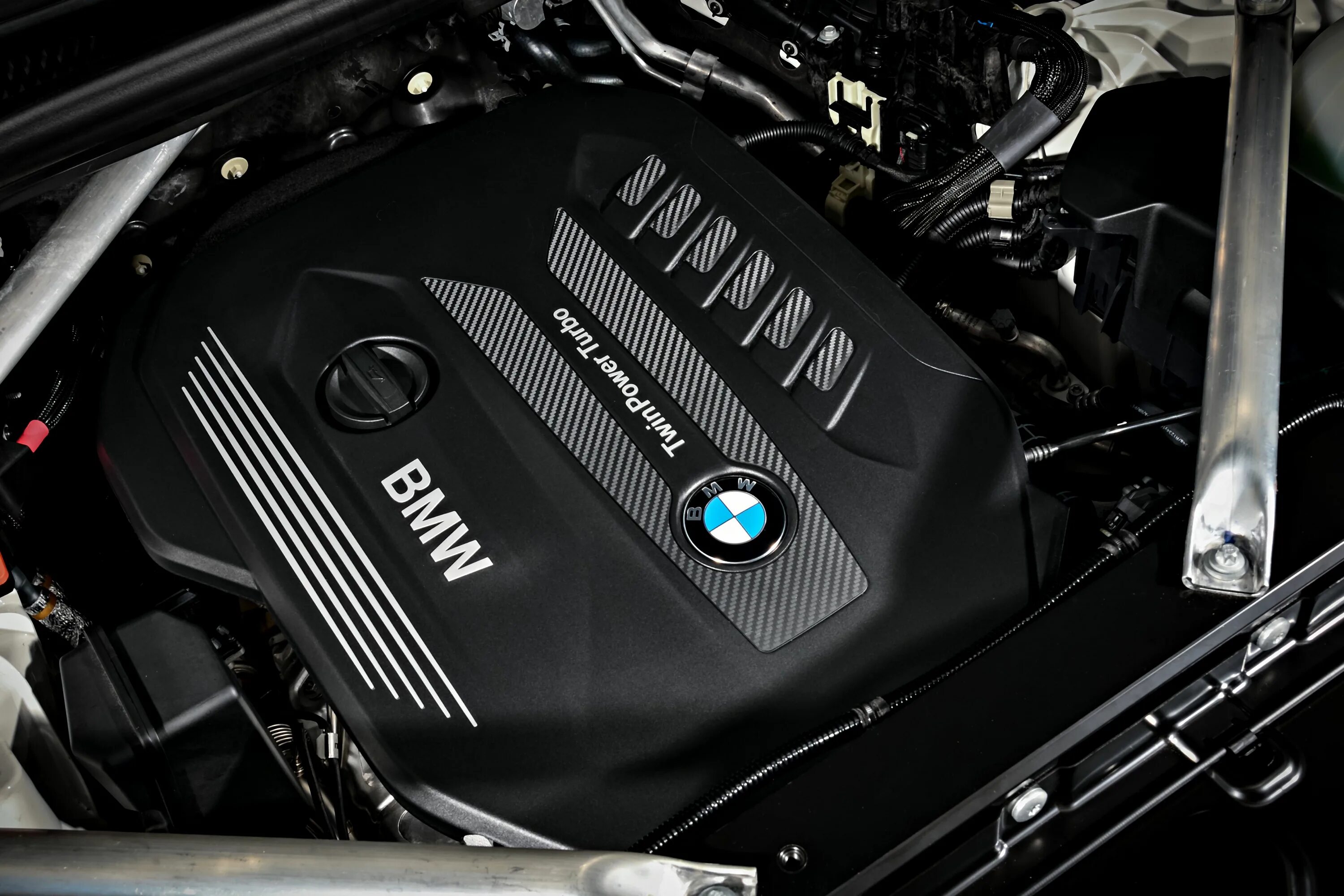 BMW x5 xdrive30d. Мотор BMW x5. Двигатель БМВ x5m. BMW x5 30d g05 двигатель.