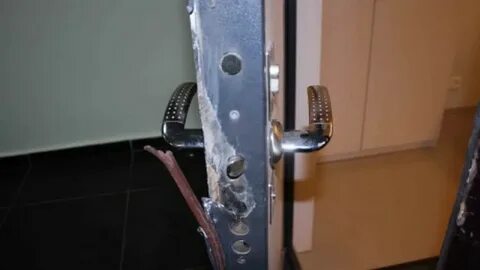 Сломанный взломанный