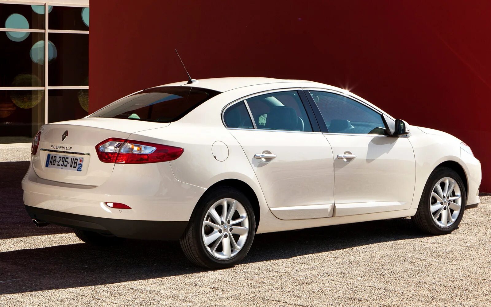 Рено флюенс 2022. Renault fluence 2022. Рено флюенс 2022. Renault fluence 2024. Рено флюенс 2024.