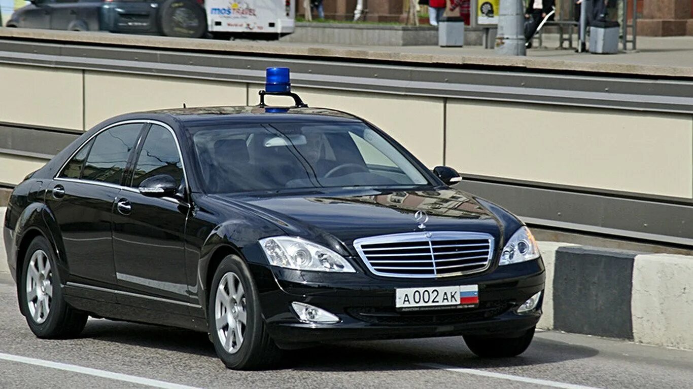 222 страна. Мерседес 223 а777аа77. Mercedes s class w222. Mercedes benz s500 w222. Мерседес 222 s65 amg черный.