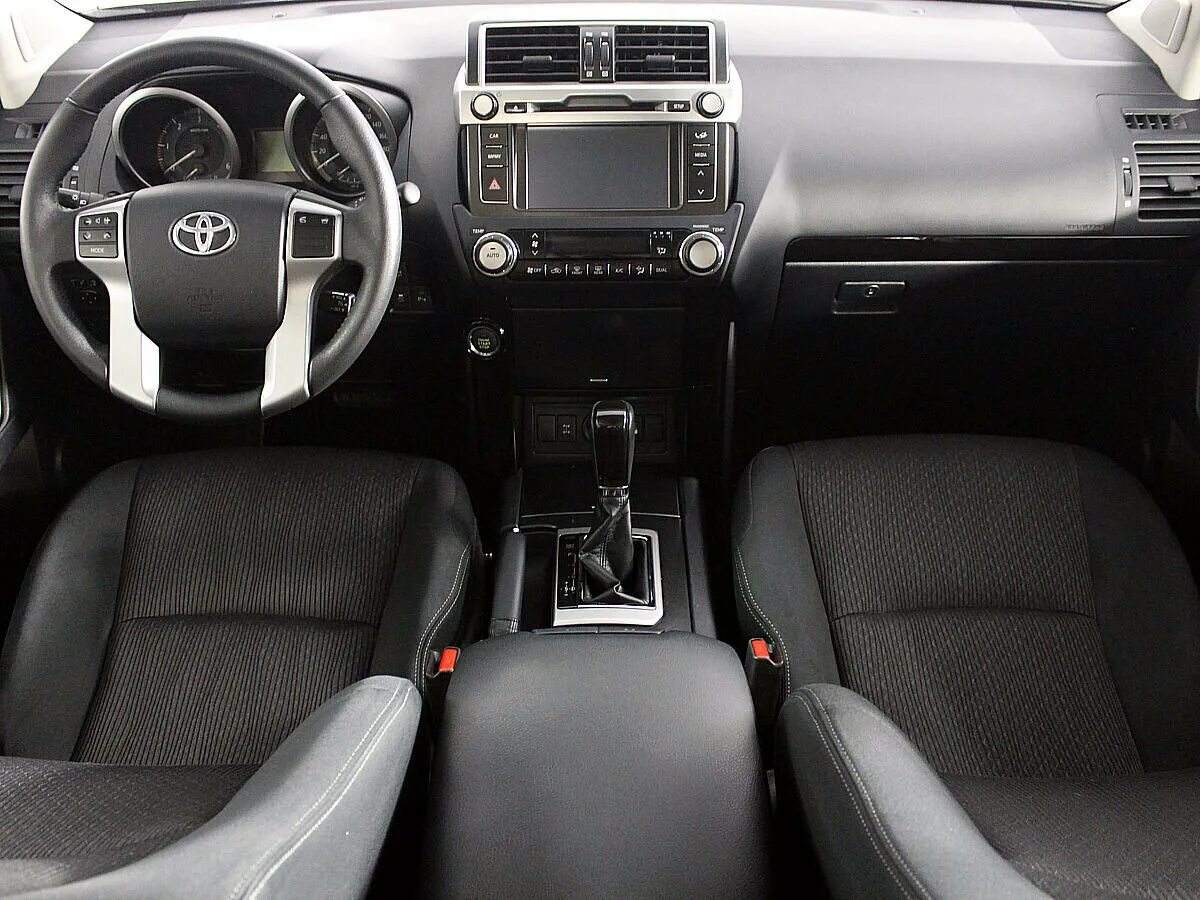 Toyota land cruiser prado 2016 dashboard. тойота ленд крузер прадо 2021. тойота ленд крузер прадо 2013 салон. ленд крузер прадо 90 салон внутри. коробка кпп лэнд крузер.