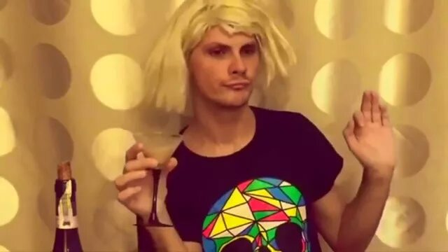 Фанат Gan 13 - YouTube