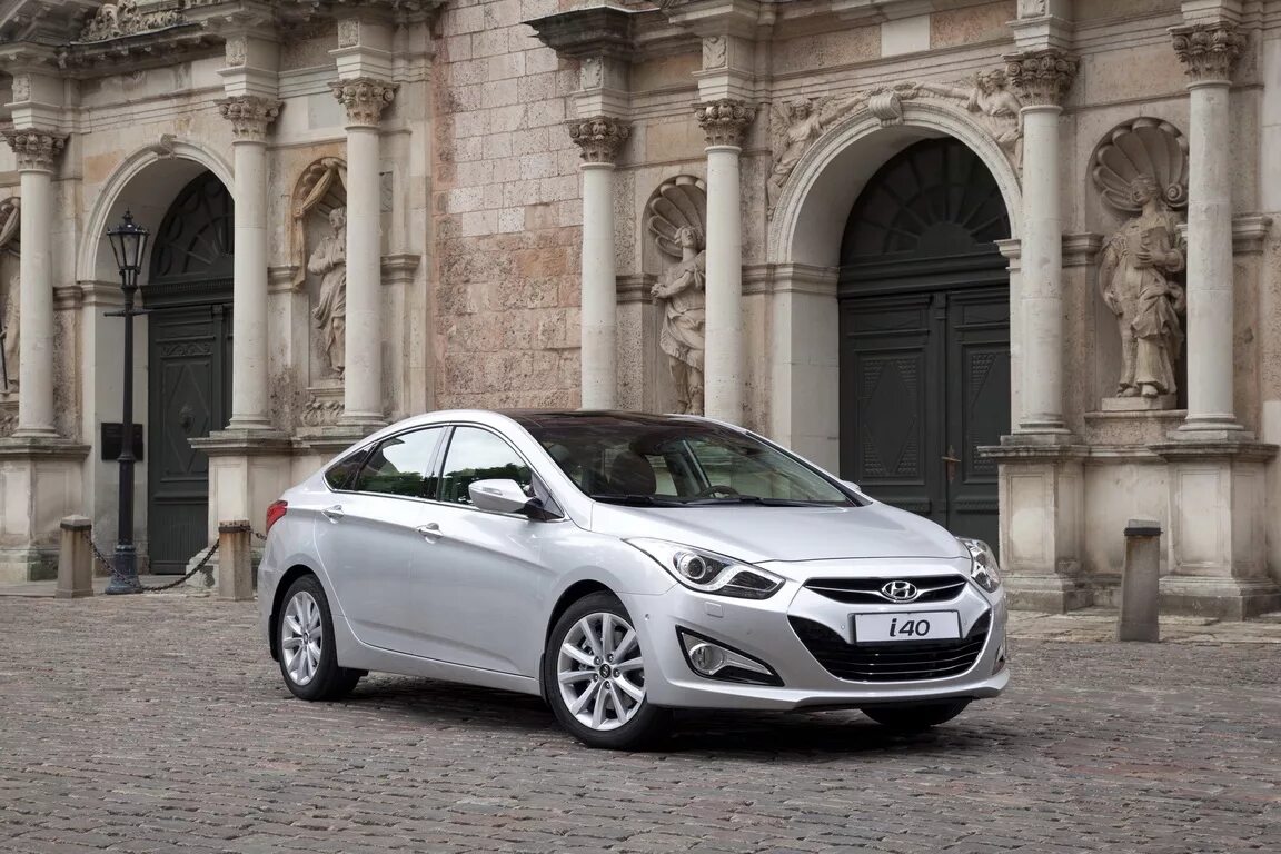 Купить хендай в ярославле. Hyundai i40. Hyundai Sonata i40. Хендай i40 хэтчбек. Хендай ix40.