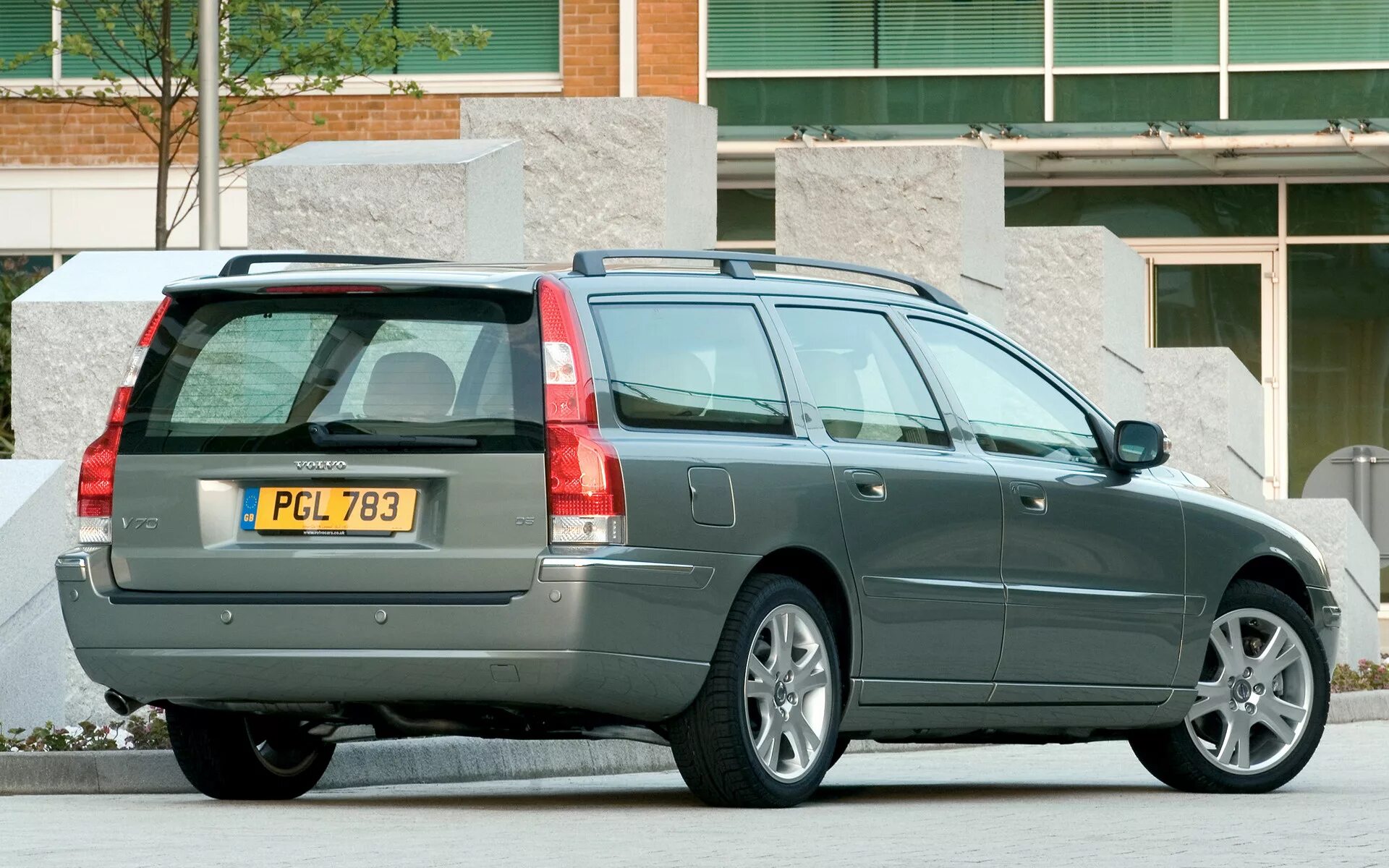 Универсал 2005. Вольво v70 универсал. вольво v70 универсал 2005. volvo s80 универсал. volvo v70 2007 универсал.