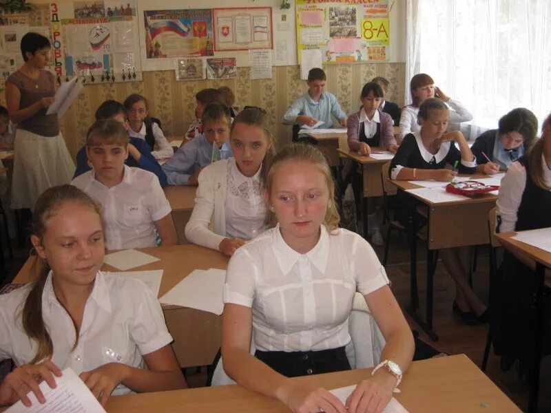 школа 4 судак. школа гимназия 1 судак. школа 1 судак. школа в судаке. школа 4 судак крым.