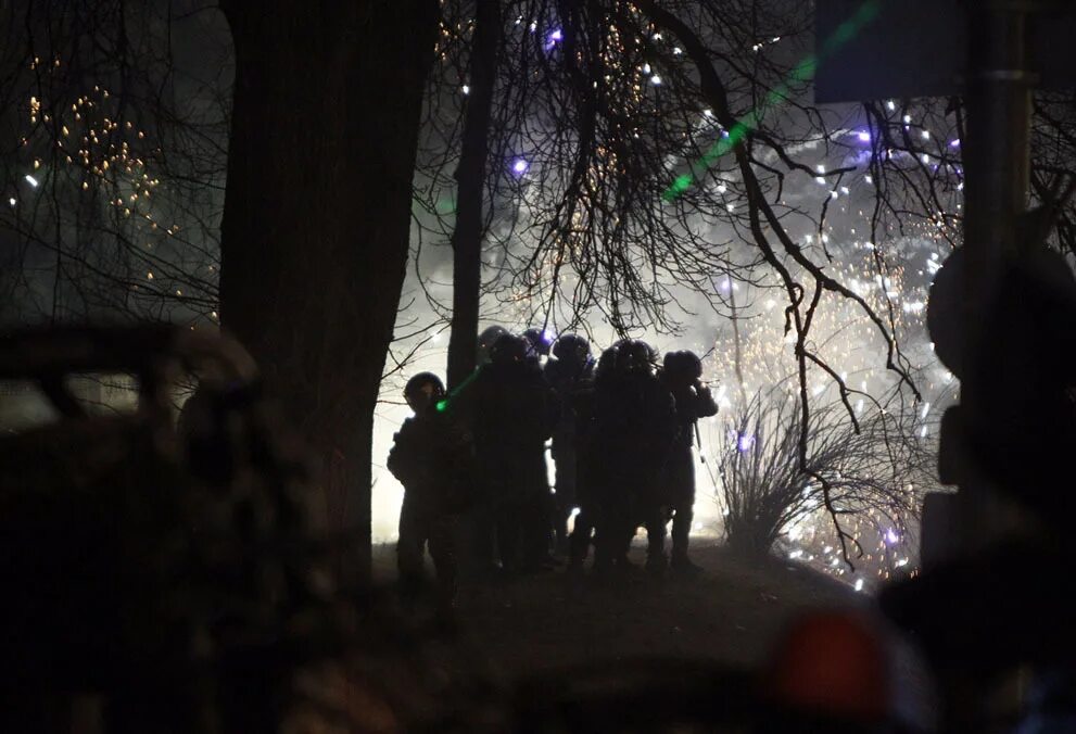 Киевская 16/1 новосибирск. Фото смерча в москве. Атака беспилотников на киев. Карта боевых действий россии в украине 2023. Майдан в москве.