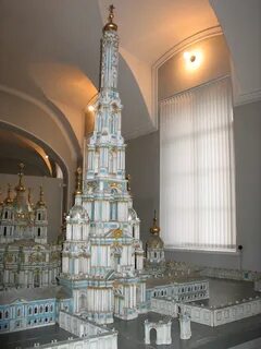 Колокольня смольного