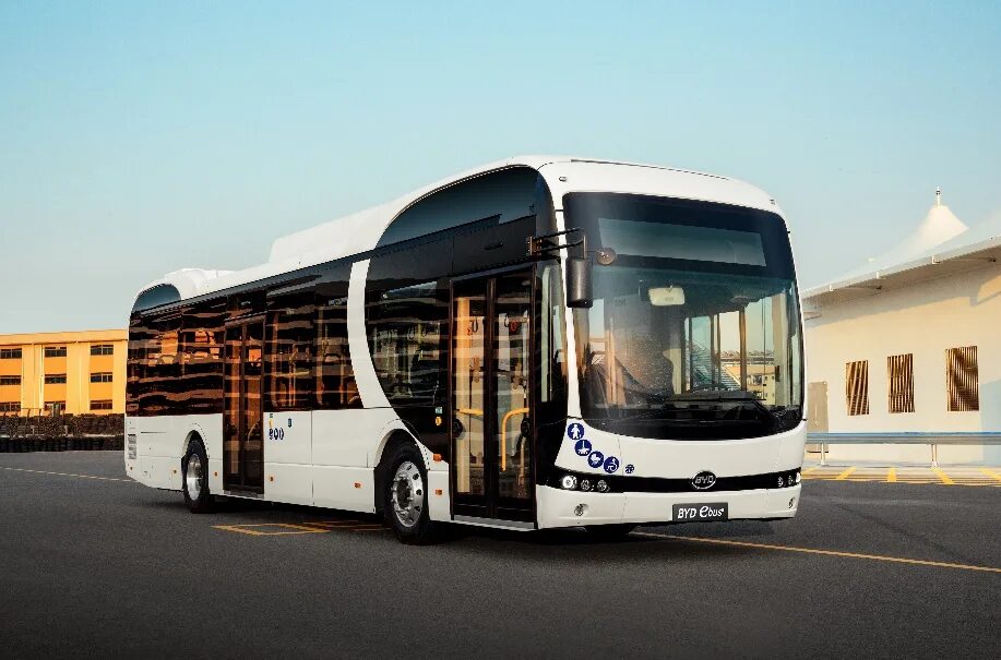 Grew bus. Byd buses. byd electric bus. автобус byd электрический.